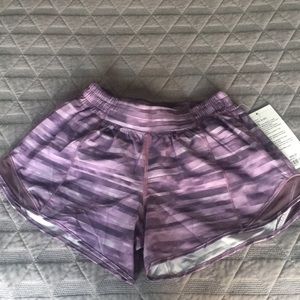 Lulu lemon hotty hot short